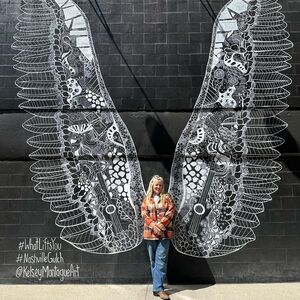 Meet your Posher, Brenda